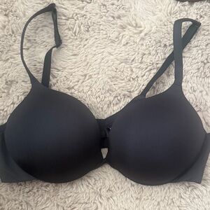Skims Ultimate Teardrop Push-Up
Bra NEW